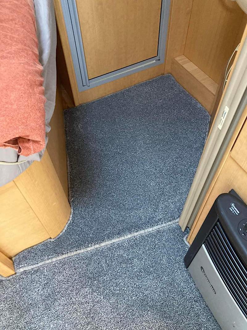 CARAVAN CARPETS LEICESTERSHIRE 19